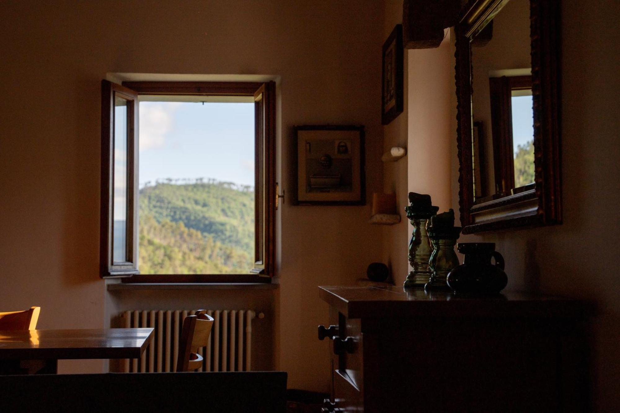Agriturismo I Due Ghiri - Cinque Terre Calice al Cornoviglio ภายนอก รูปภาพ