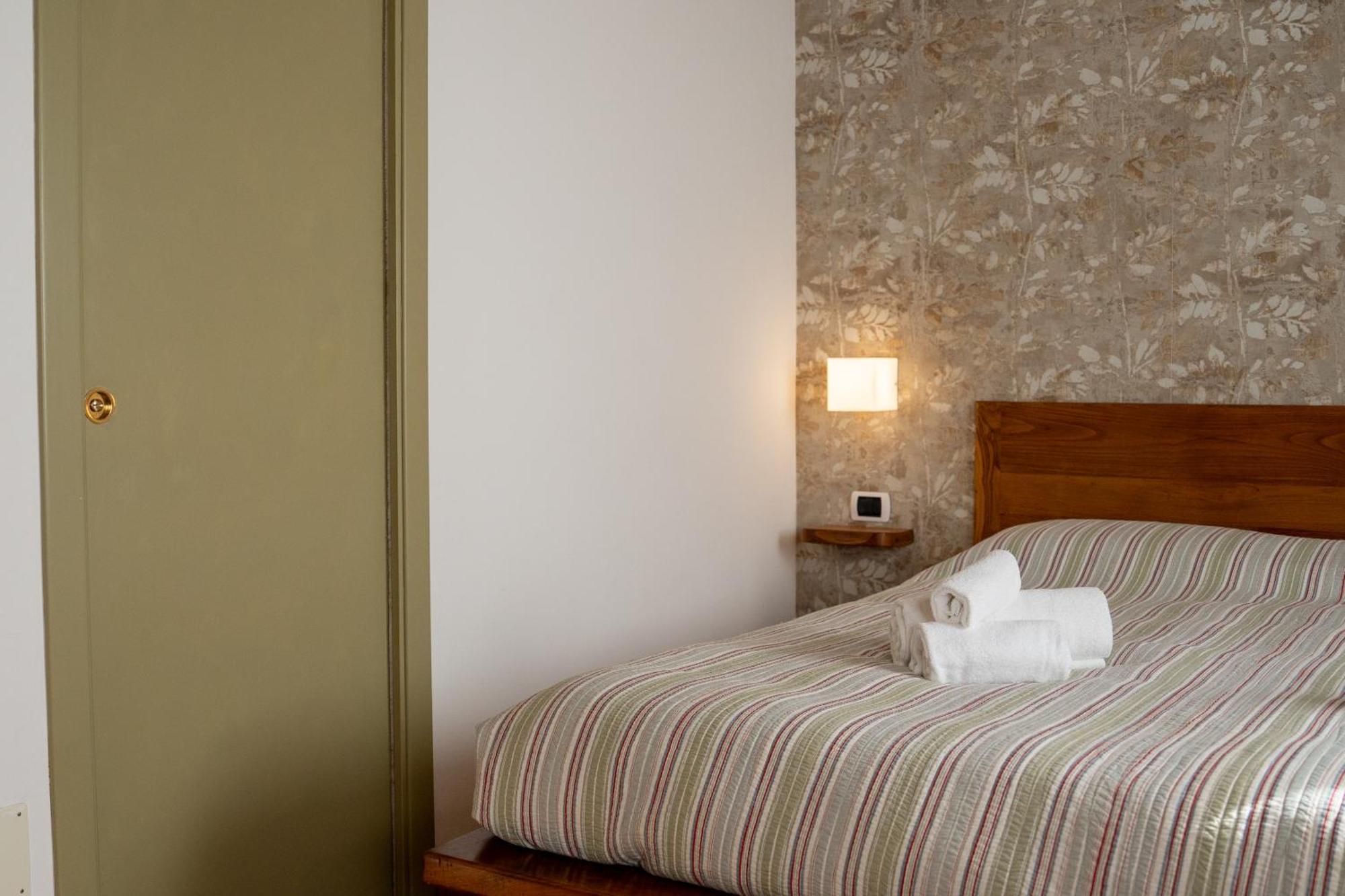 Agriturismo I Due Ghiri - Cinque Terre Calice al Cornoviglio ภายนอก รูปภาพ