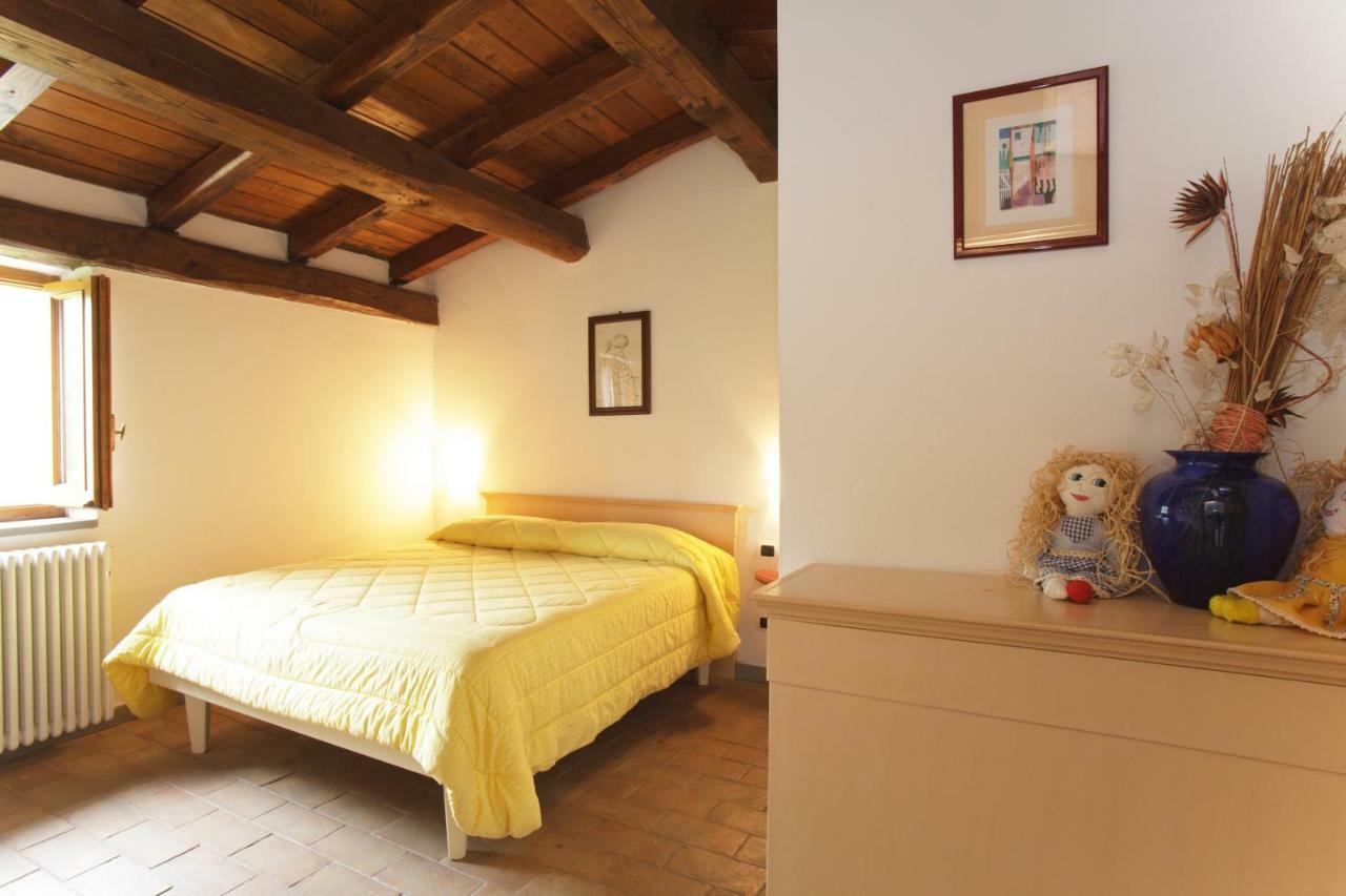 Agriturismo I Due Ghiri - Cinque Terre Calice al Cornoviglio ภายนอก รูปภาพ