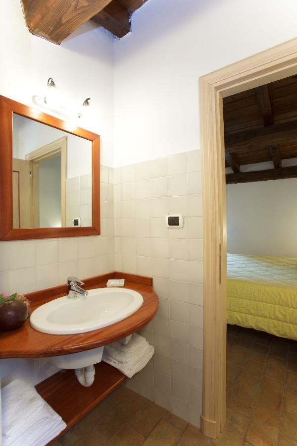 Agriturismo I Due Ghiri - Cinque Terre Calice al Cornoviglio ภายนอก รูปภาพ